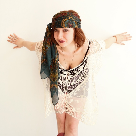 Meet your Posher, Juliana - Picture 2 of 4